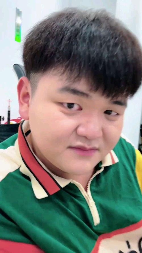 吃瓜第一线直播娱乐圈,吃瓜第一线直播揭秘幕后故事 第2张 吃瓜第一线直播娱乐圈,吃瓜第一线直播揭秘幕后故事 第2张